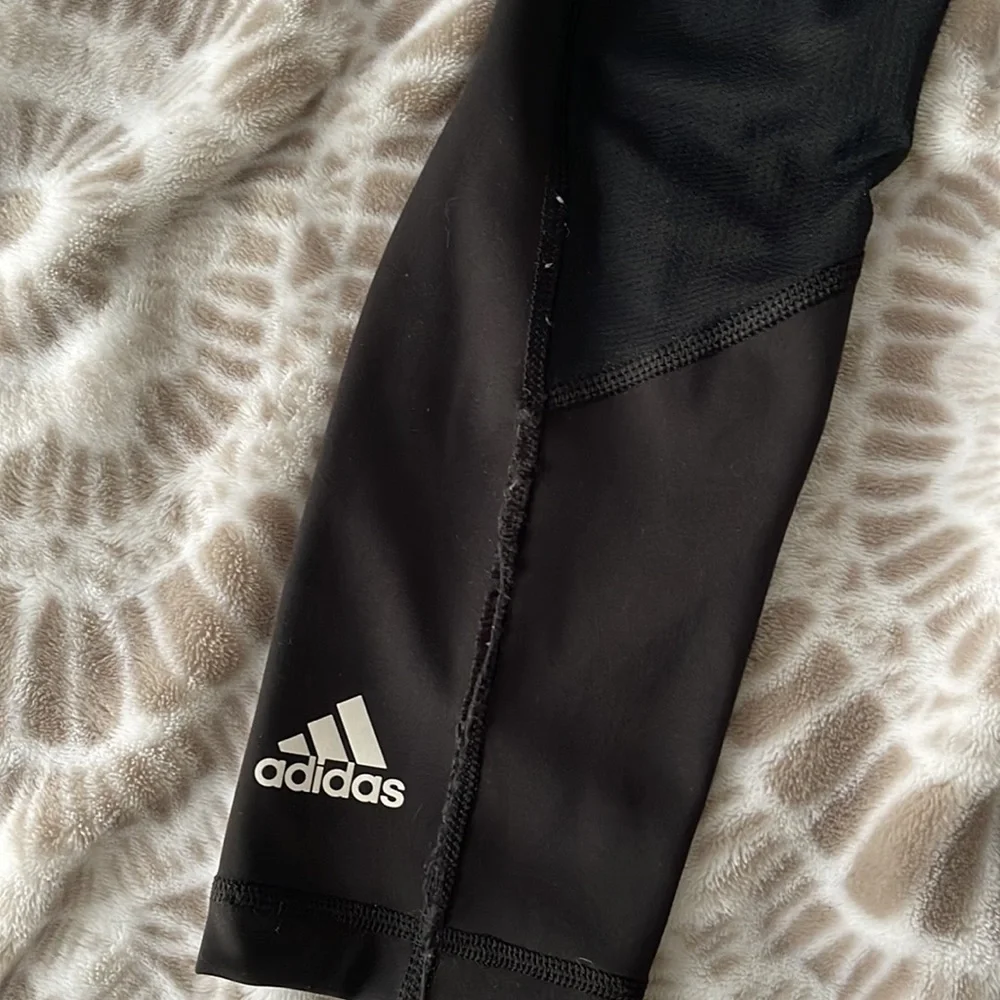 Adidas black stripe leggings - Picture 3 of 3